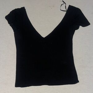 Womens Size Small Forever 21 Black V-Neck Crop Top
